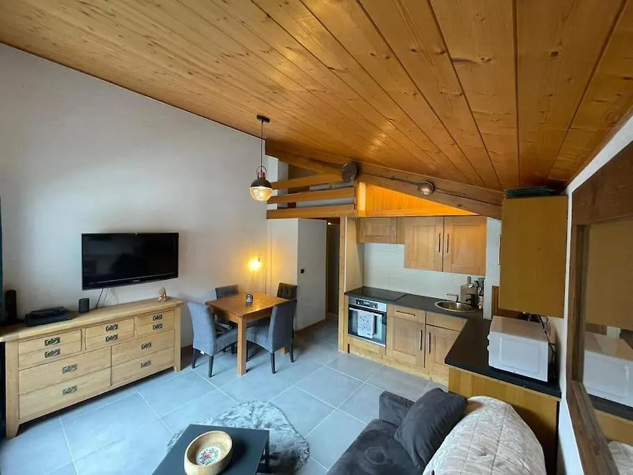 1St Floor Apartment In Central Morzine With Private Garage フランス